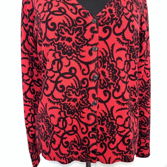 Sag Harbor Red Black Paisley Cardigan Sweater Size Large‎ - Picture 6 of 8